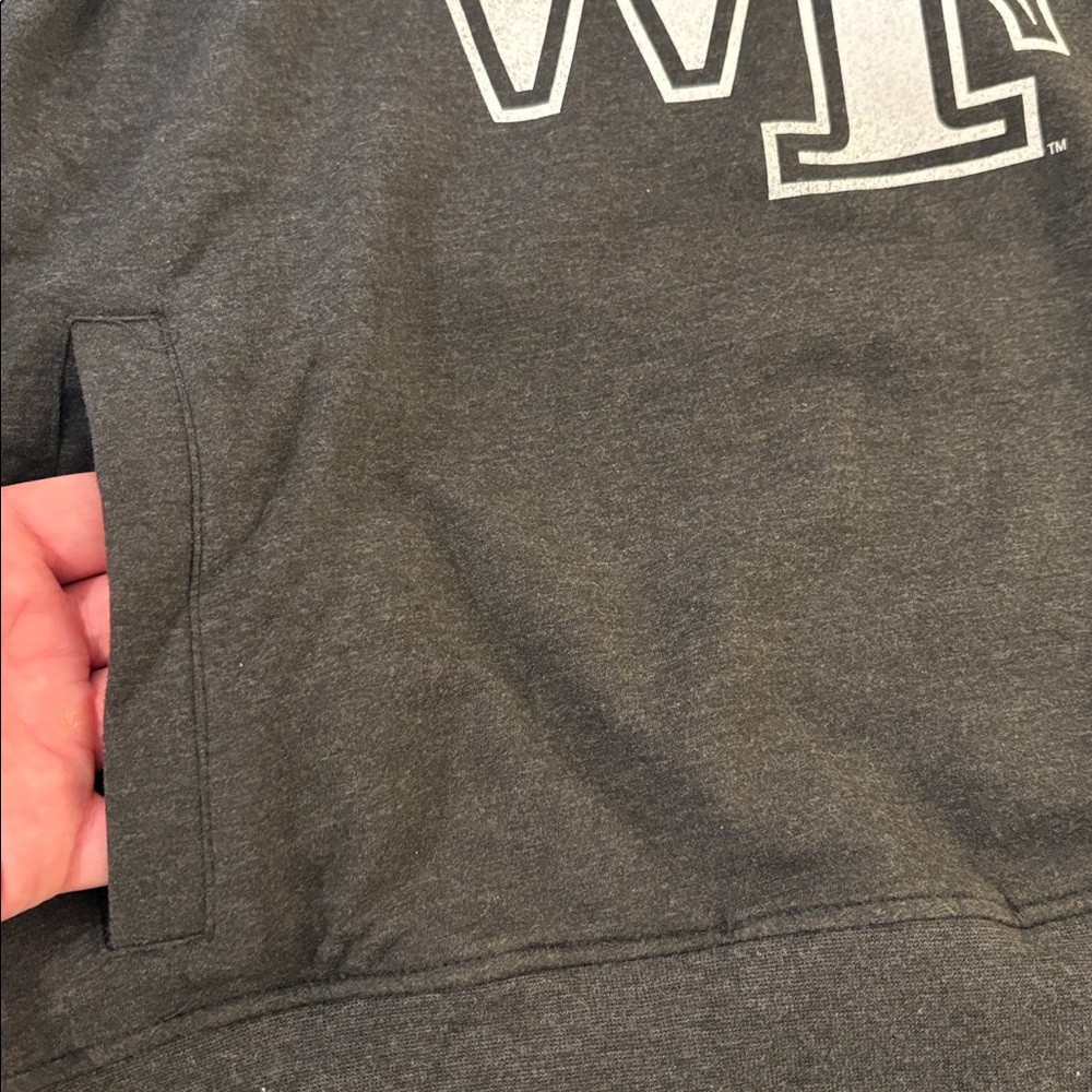 NWT [camp david] Wake Forest Demon Deacons NCAA Pullover Hoodie Women’s Small - Picture 8 of 11